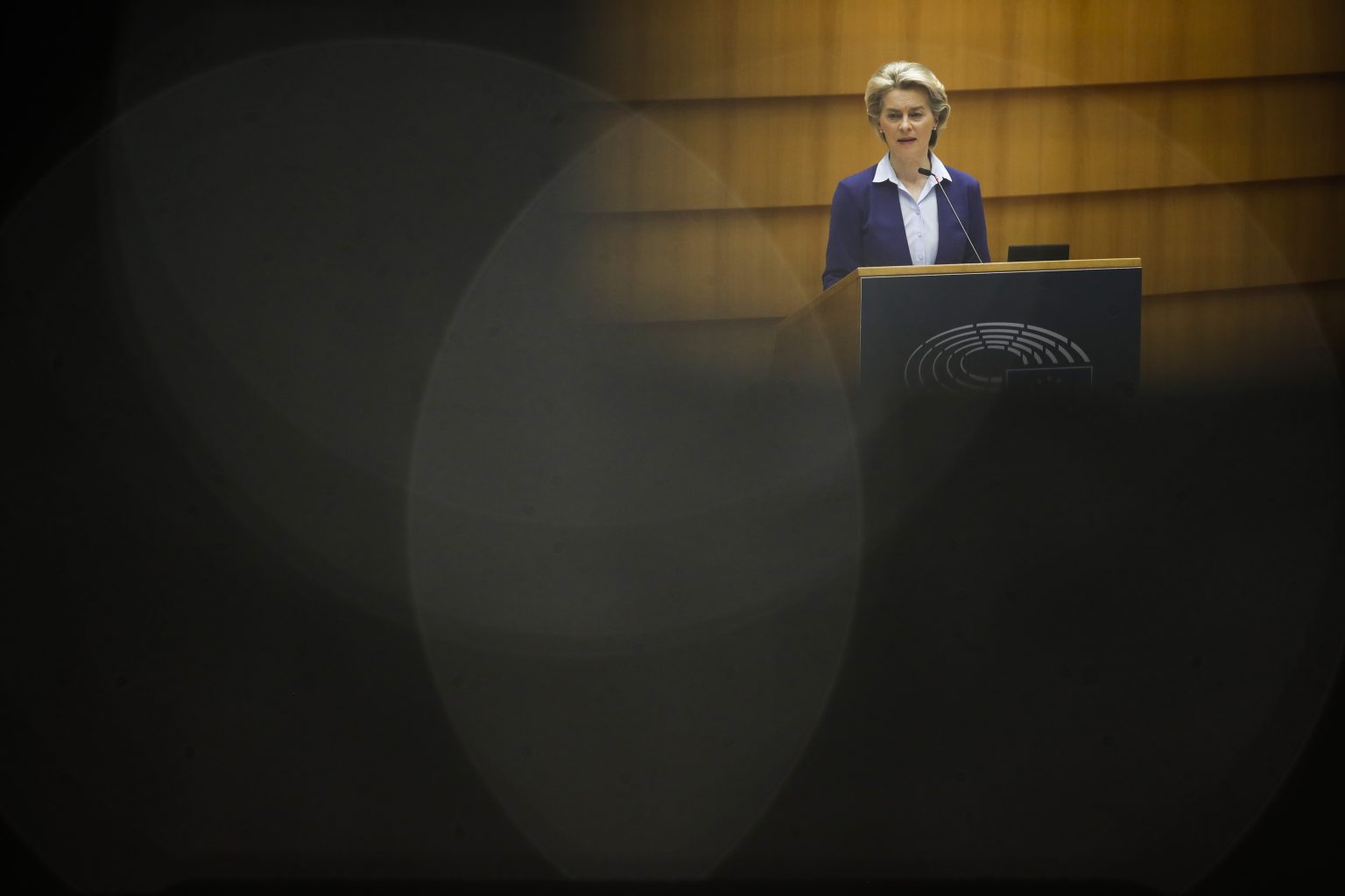 Predsedníčka Európskej komisie Ursula von der Leyenová v Európskom parlamente. Foto: TASR/AP