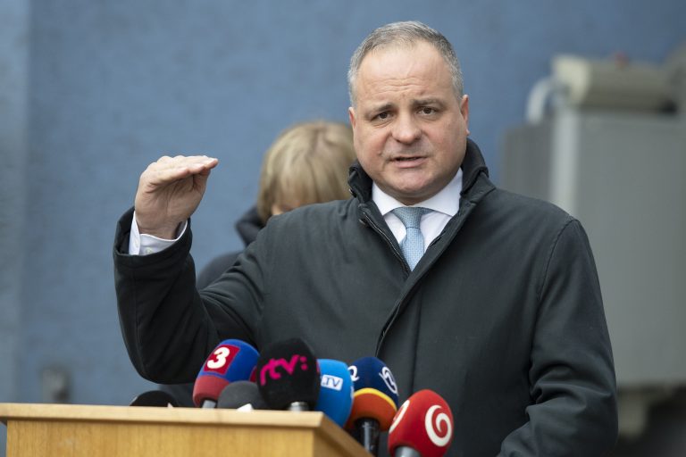 K dohode medzi Arrivou a Slovak Lines nakoniec nedošlo, potvrdila župa