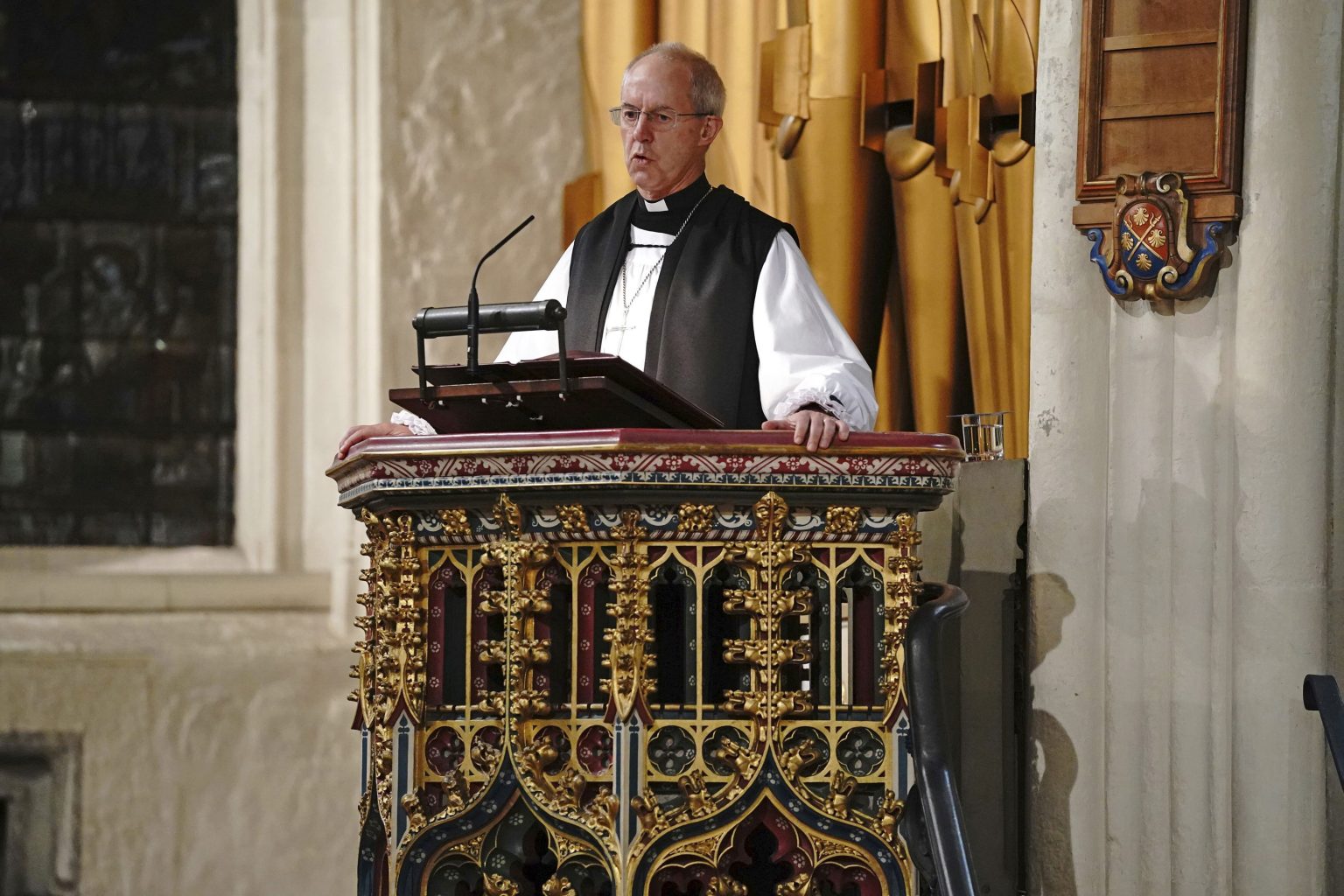 Na archívnej snímke z 18. októbra 2021 arcibiskup canterburský Justin Welby, hlava anglikánskej cirkvi v Británii. Foto: TASR/AP
