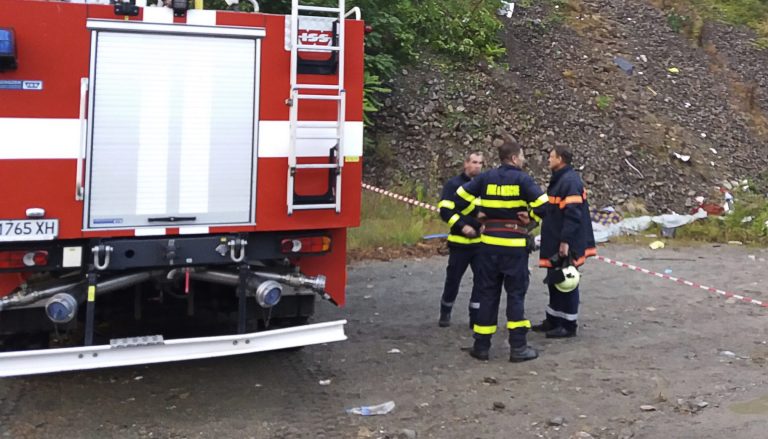 Pri nehode autobusu v Bulharsku zahynulo až 45 ľudí vrátane 12 detí