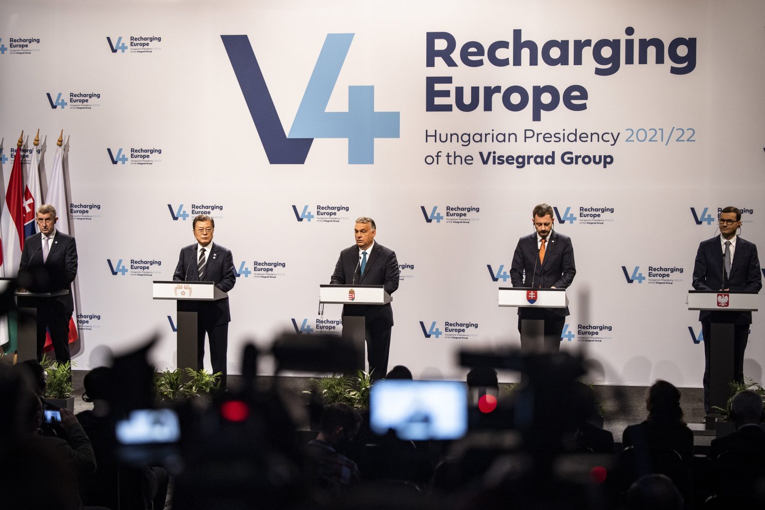 Samit Vyšehradskej skupiny a Južnej Kórey v Budapešti, november 2021. Foto: TASR/DUNA/MTI-Zoltán Fischer