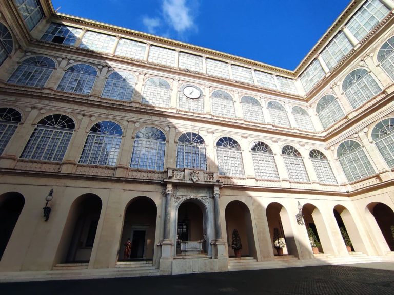 Vatikánsky Apoštolský palác. Foto: Bohumil Petrík