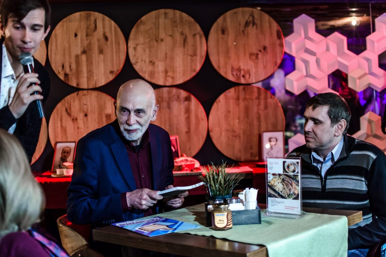 Ocenený ruský spisovateľ Leonid Juzefovič. Foto: Juzefovic/FB
