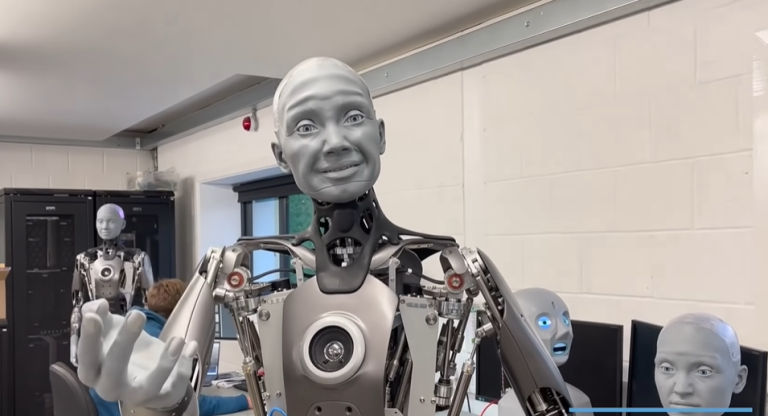 Robot: Zdroj: Reprofoto/YouTube