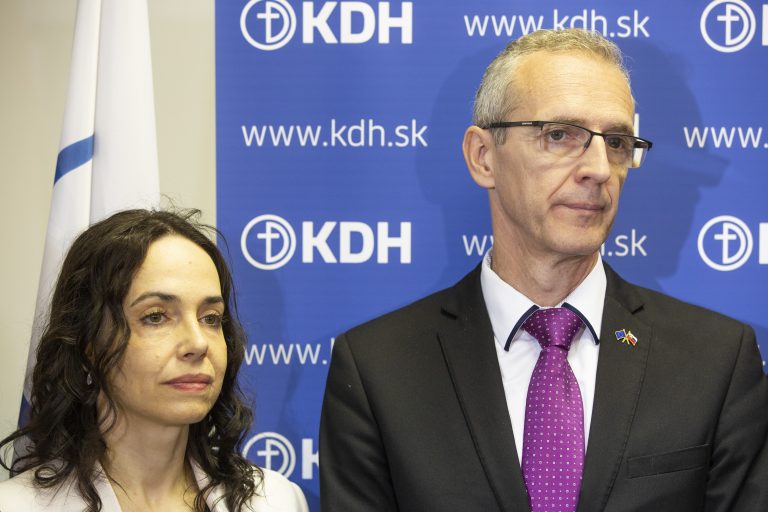 Eurovoľby: Šimečka chce "rodovo vyváženú kandidátku", KDH chce opäť postaviť Lexmann a Štefanca