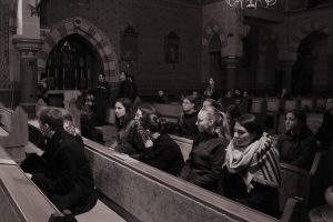 Evanjelizácia nie je iba o veľkých pódiách a kričiacich ľuďoch, že Ježiš ťa miluje