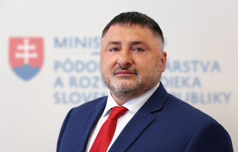 Štátny tajomník Kyseľ odstupuje. Agrorezort hovorí o mediálnom lynči