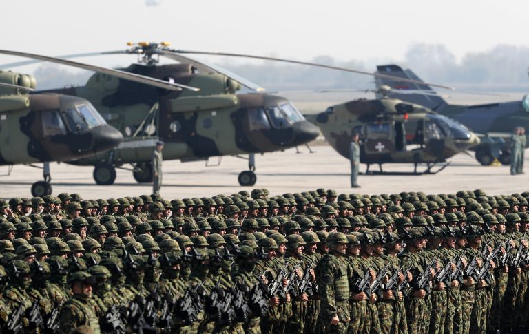 Srbsko posilňuje spojenectvo s Ruskom a Čínou. Moskva mu dodala ďalšie moderné zbrane