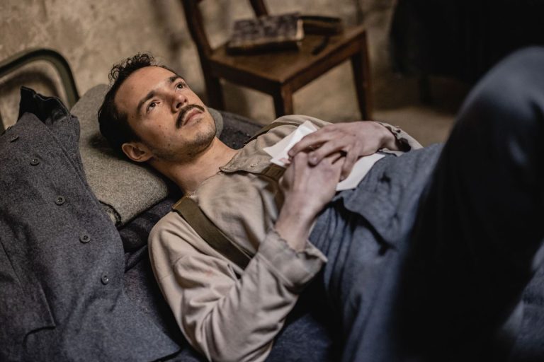 Dávid Hartl vo filme Jozef Mak. Foto: RTVS