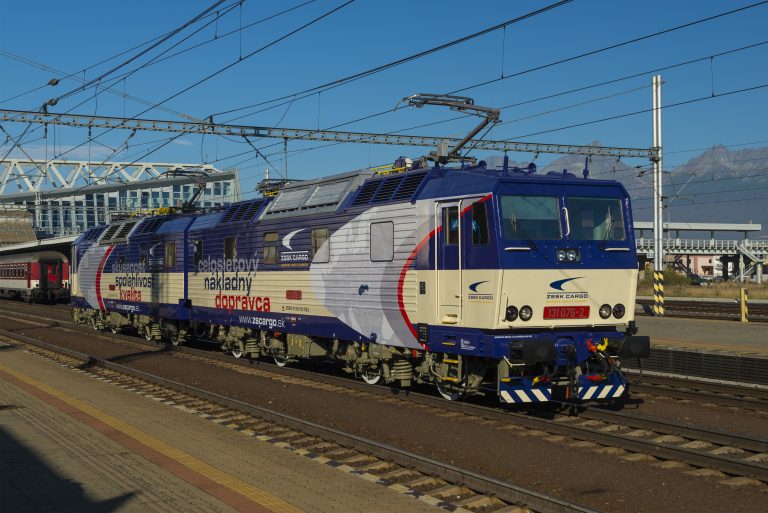 Pohol sa sám a železnice nevedia prečo. Neriadený nákladný vlak sa sám dostal z Košíc až do Maďarska