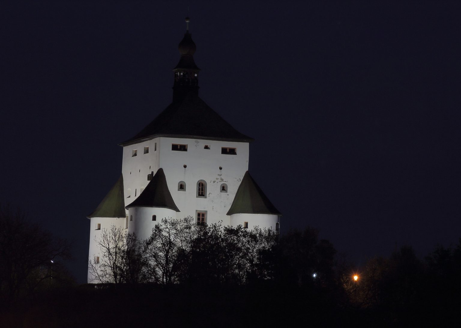 Nový zámok v Banskej Štiavnici. Foto: Wikipedia/Marekkacir