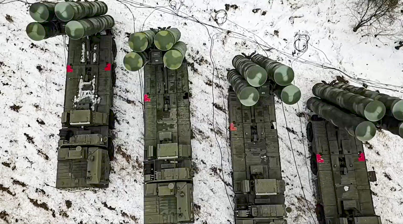 Raketový systém S-400 rozmiestnený v bieloruskej Brestskej oblasti počas rusko-bieloruských manévrov s názvom Spojenecké odhodlanie 2022. Foto: TASR/AP