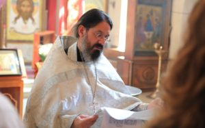 Rus s talianskym pasom a odvahou proti vojne