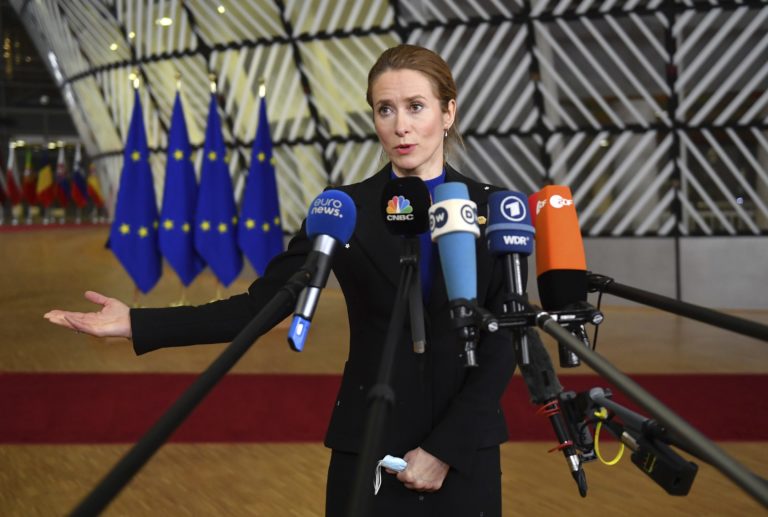 Únia dá miliardu na ukrajinský obranný priemysel, podporí aj špeciálny tribunál