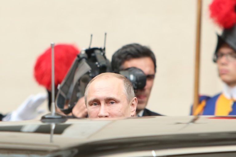 Vladimir Putin po návšteve pápeža Františka v roku 2015. Foto: Bohumil Petrík/CNA