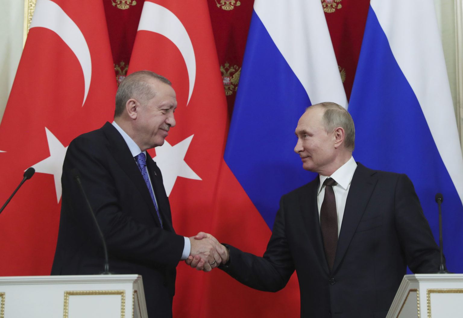 Recep Tayyip Erdogan a Vladimir Putin. Foto: TASR/AP