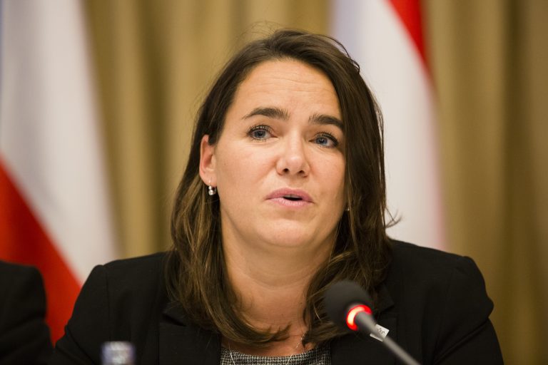 Putin rozpútaním vojny na Ukrajine "prekročil Rubikon", vyhlásila Nováková