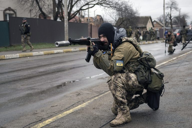Ukrajinský vojak. Foto: TASR/AP