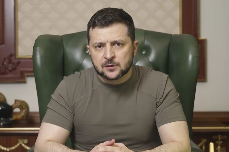 Zelenskyj: Rusko spustilo ofenzívu v Donbase