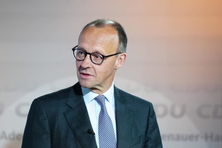 Nový článok Muska vzbudil v Nemecku vášne. Odsúdil ho aj potenciálny spolkový kancelár