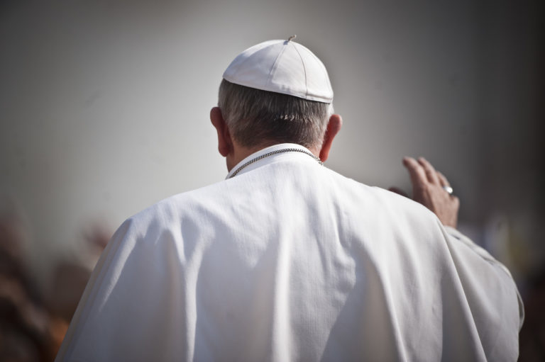 Pápežské cesty prinášajú dobré ovocie, zlepšujú ochranu ľudských práv