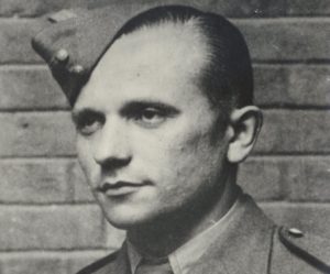 Dejiny to nezmení, ale prečo Gabčík nevystrelil?