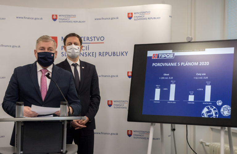 Obvinený generálny riaditeľ Tiposu Marek Kaňka odstupuje z funkcie