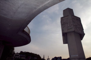 Vražda na pumpe. Pre chýbajúce rúško