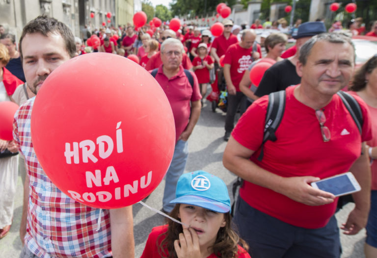 Na snímke účastníci pochodu Hrdí na rodinu v Bratislave 14. júla 2018. Foto: TASR/Martin Baumann