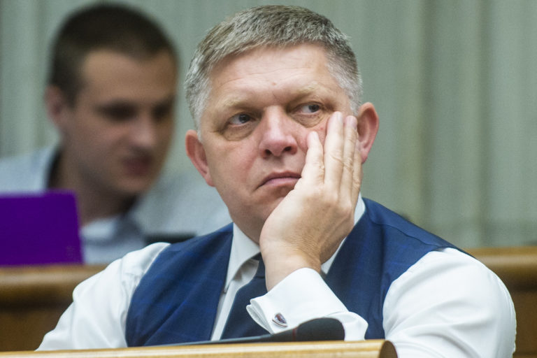 Fico: Sulík je mimo reality. Vláda nepadne