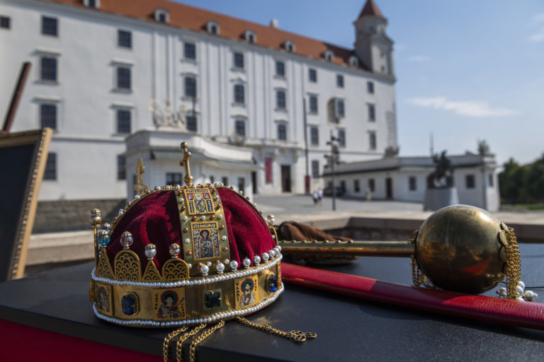 Tipy na víkend: Bratislavské korunovačné dni a novinka na Netflixe