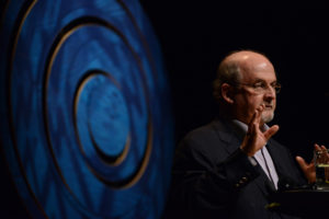 Salman Rushdie a stará otázka: Prečo to islam robí?