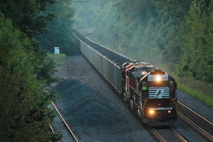 V Nemecku dostanú vlaky s uhlím pre elektrárne prednosť pred dopravou osôb