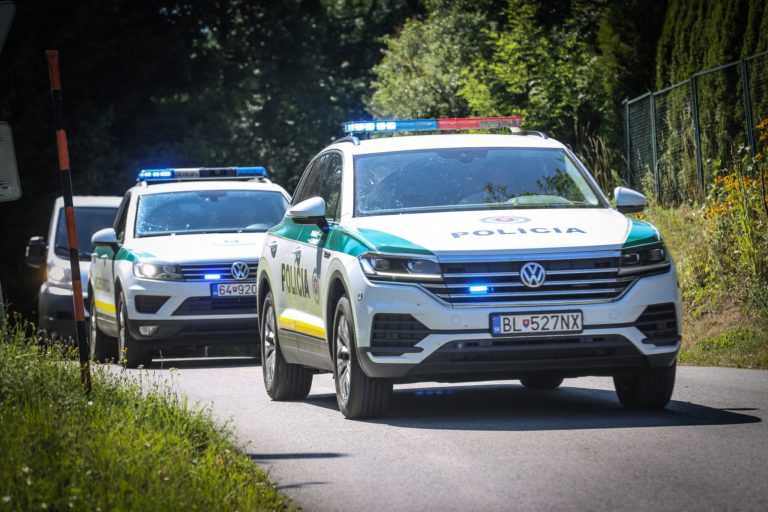 Chodca zrazila neďaleko Sobraniec dodávka, ten to neprežil