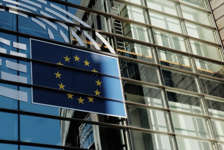 Európska únia predstavila návrh regulácie kryptomien
