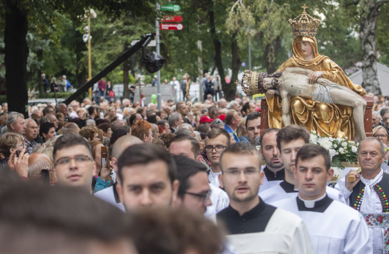 Na národnú púť do Šaštína-Stráží vypravia špeciálne vlaky