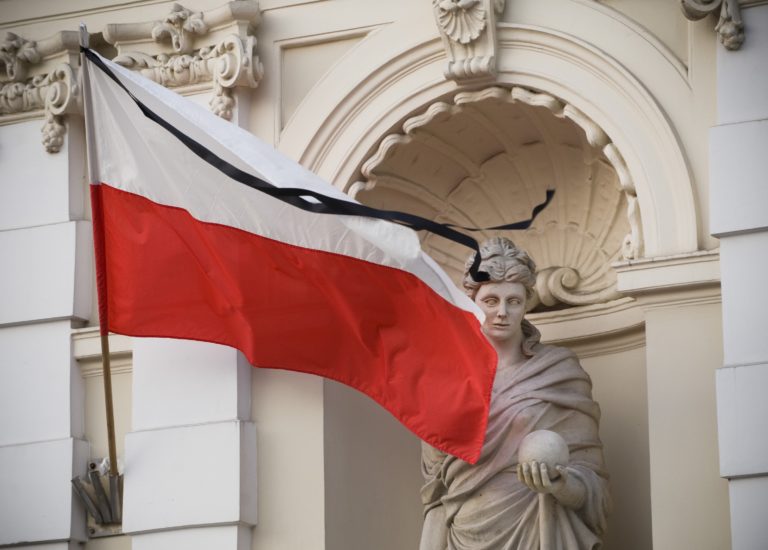 Poľsko vracia úder. Od júna uzatvorí hranice s Bieloruskom pre nákladnú dopravu