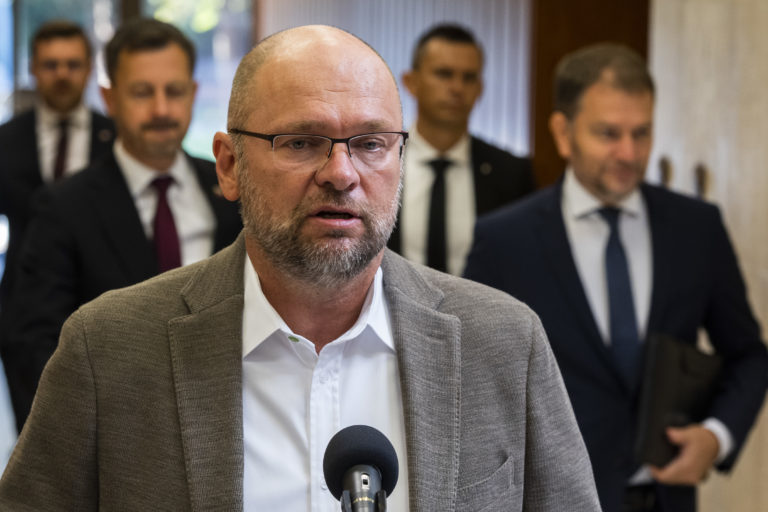 Zľava Eduard Heger, Richard Sulík, Igor Matovič. Foto: TASR/Jaroslav Novák