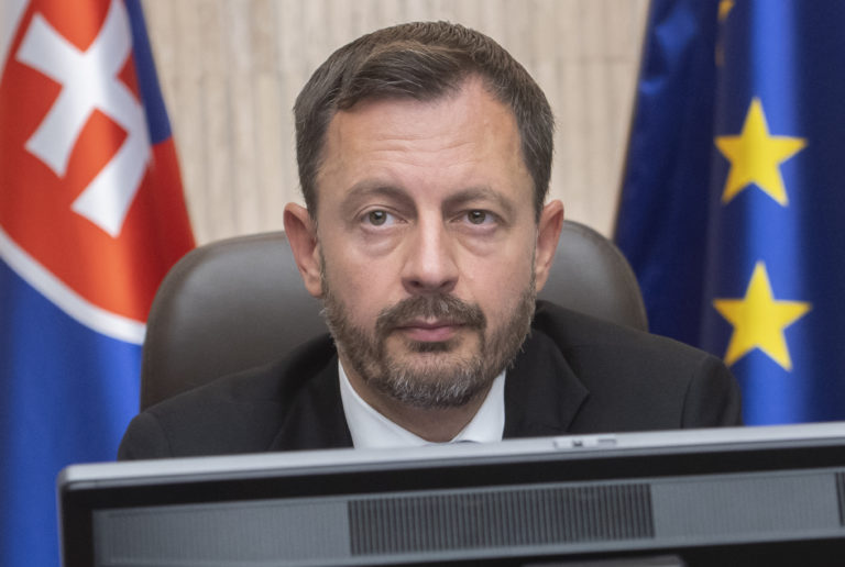 Príspevky za ubytovanie pre odídencov sa zvýšia, schválila vláda