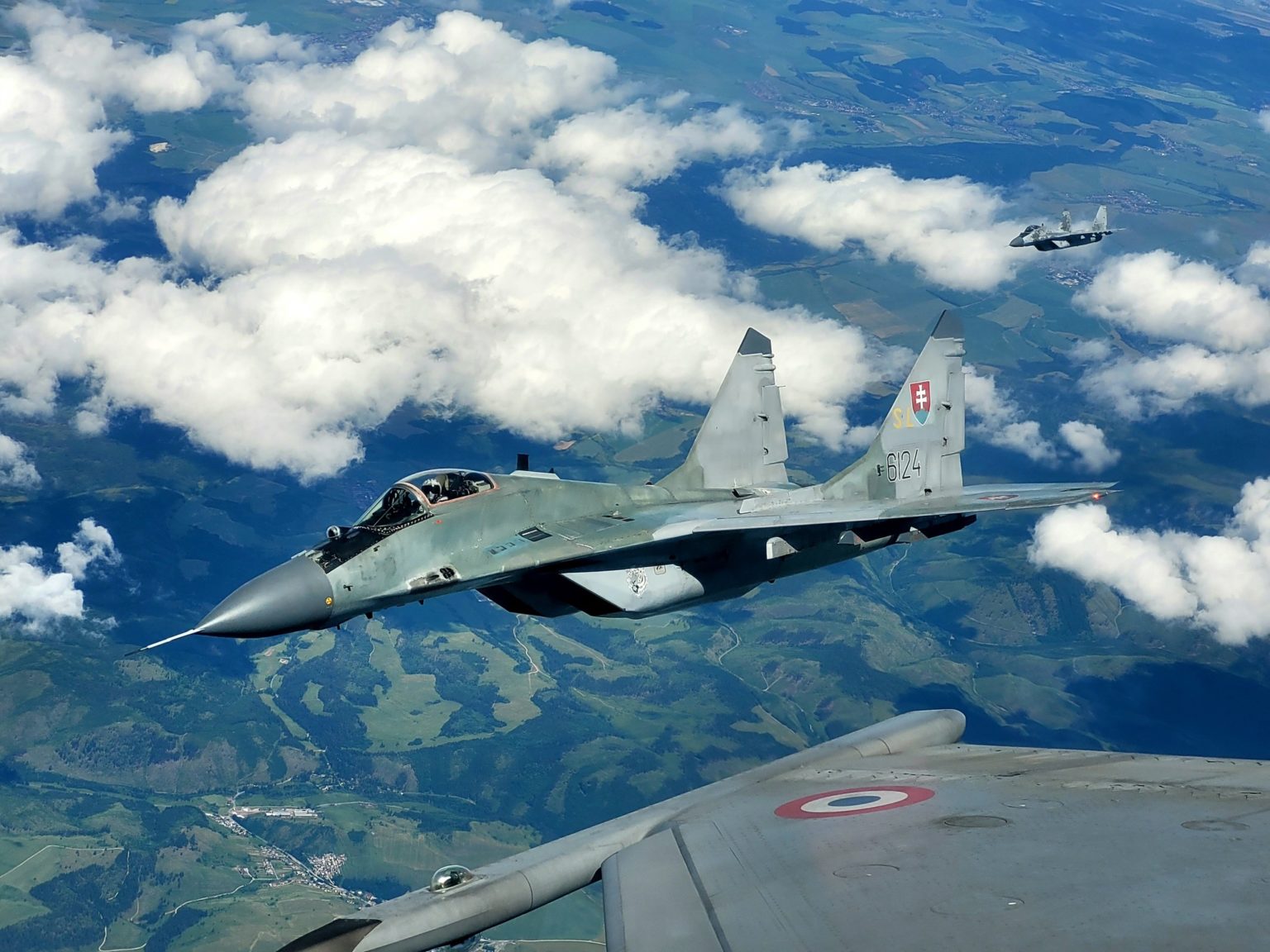 MiG-29AS počas spojeneckého cvičenia integrovanej protivzdušnej a protiraketovej ochrany NATO v júni 2022 nad Slovenskom. Foto: NATO Allied Air Command