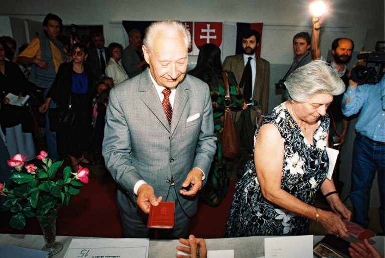 Pred 30 rokmi havarovalo auto, v ktorom sedel Alexander Dubček