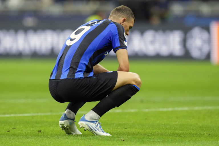 Edin Džeko v drese talianskeho Interu Miláno. Foto: TASR/AP
