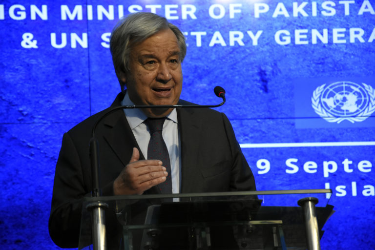 Šéf OSN žiada okamžité ukončenie bojov v Náhornom Karabachu