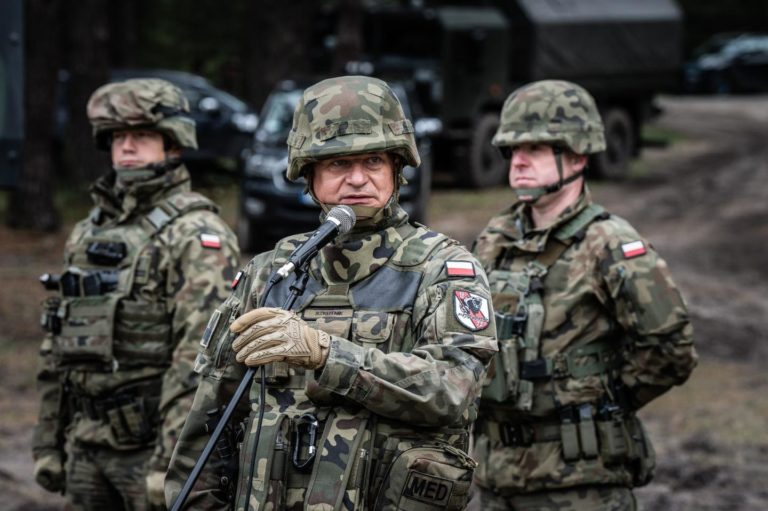 Poľsko odpovie na cvičenie Zapad-2025 vojenskými manévrami