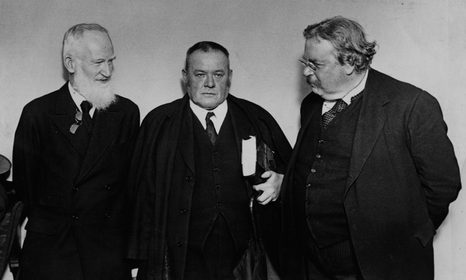 Zľava: G. B. Shaw, Hillaire Belloc a G. K. Chesterton. Foto: wikimedia