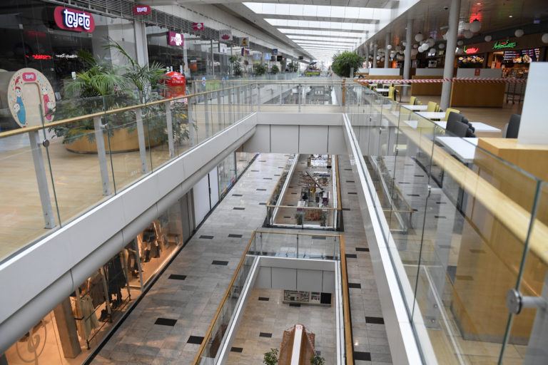 Štát by nemal určovať, kedy môžu byť obchody otvorené, zistil prieskum Podnikateľskej aliancie Slovenka