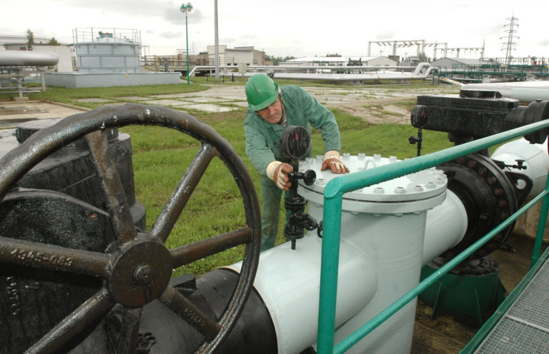 Prečerpávacia stanica ropovodu Družba. Foto: TASR/AP
