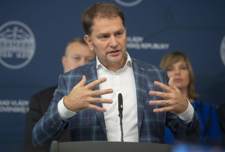 Matovič chce prijímať ročne o päťsto medikov viac. Má to stáť milióny eur ročne