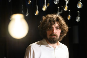 Kultúrne tipy: Filmový festival Pocity, výstava sochára Jankoviča a inscenácia o známom klaviristovi