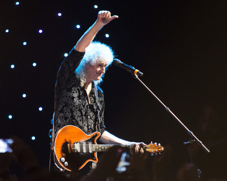 Skupina Queen predstavila novú pieseň naspievanú Freddiem Mercurym